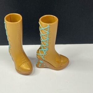 Barbie My Scene Fab Faces Nolee Doll Shoes Gold Lace Up Wedge Fashion Boots